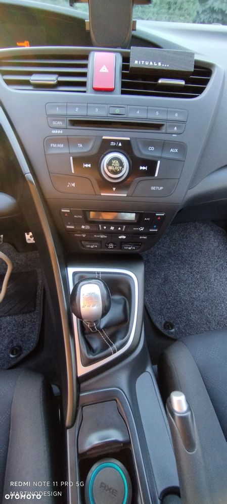 Honda Civic 1.8 Sport - 12