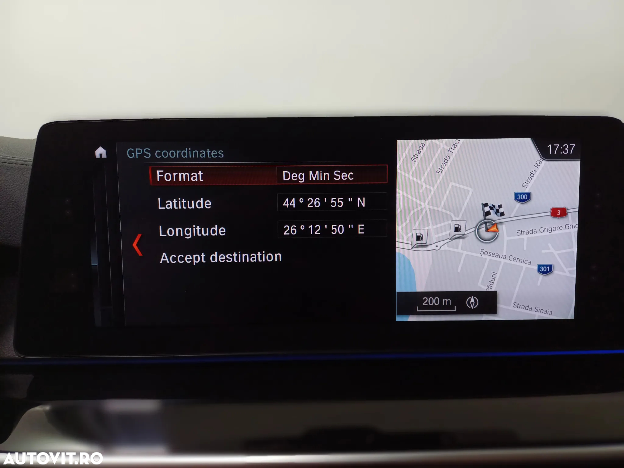 BMW Seria 5 520d xDrive AT - 30