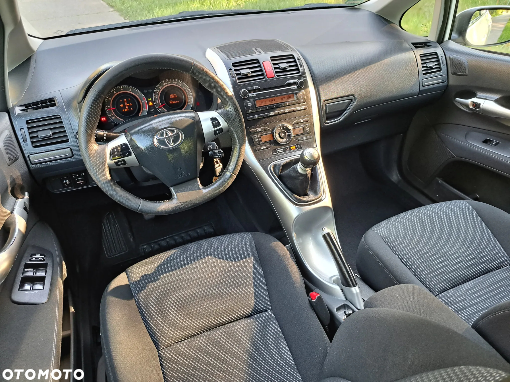Toyota Auris 1.6 Life+ - 22