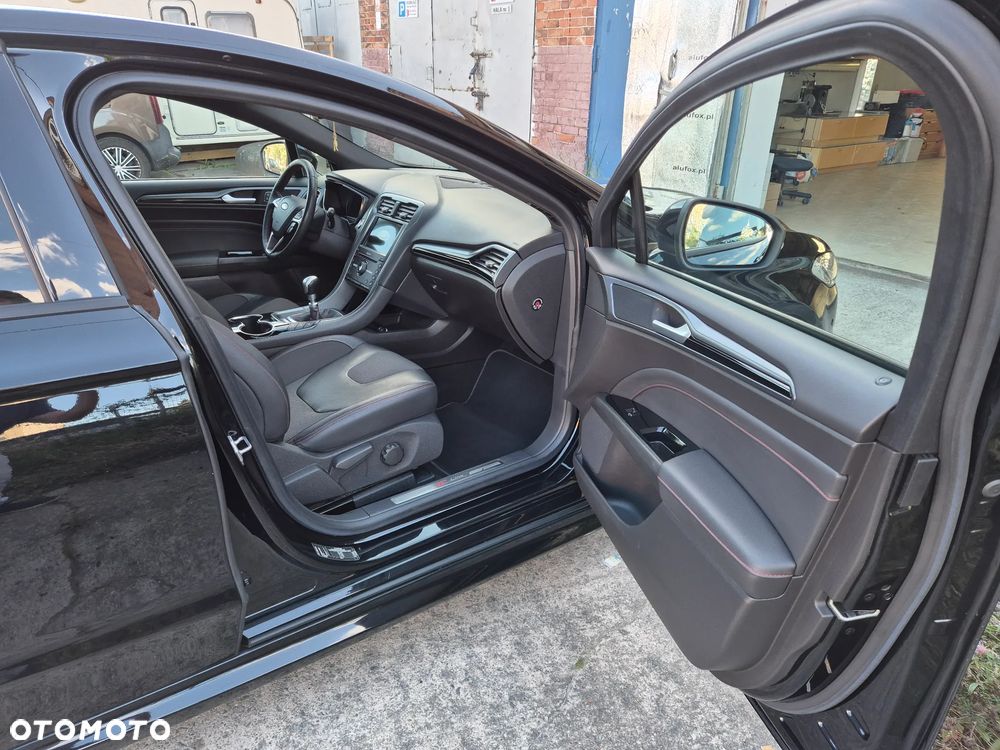 Ford Mondeo 1.5 EcoBoost ST-Line X - 13