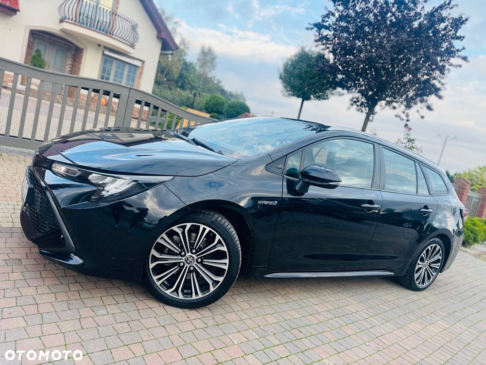 Toyota Corolla 2.0 Black&White - 30