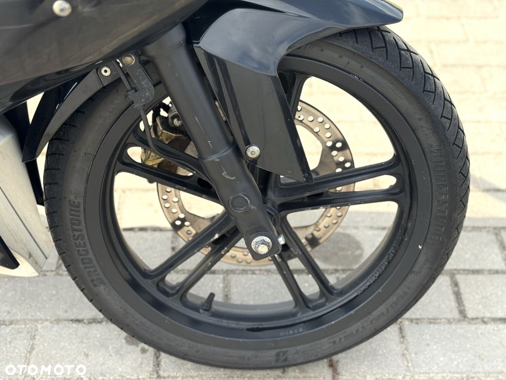 Yamaha R125 - 11