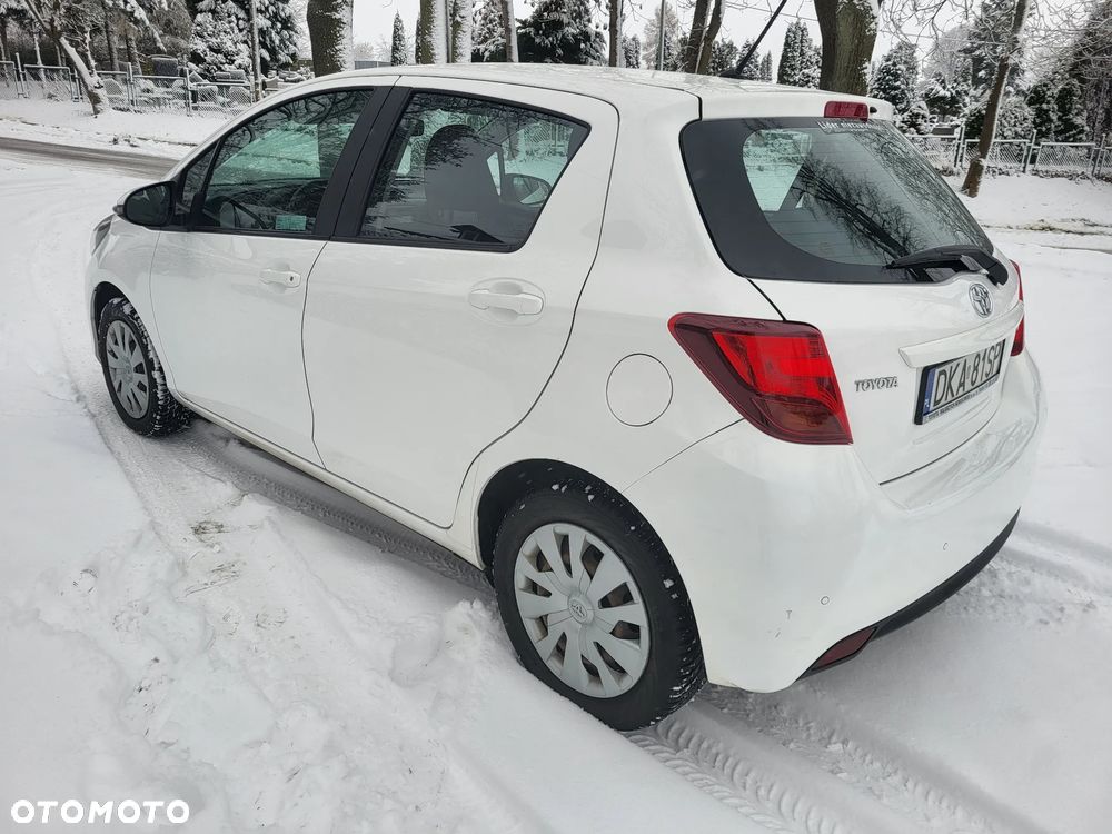 Toyota Yaris 1.33 Active EU6 - 4