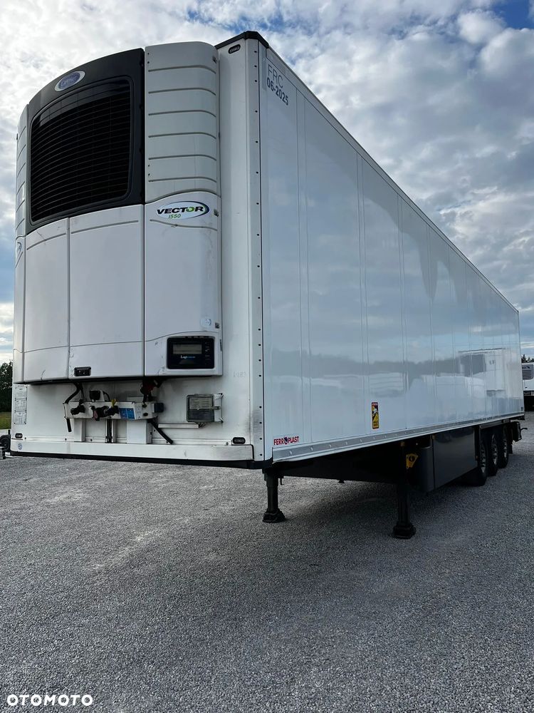 Schmitz Cargobull SKO24 doppelstock - 1