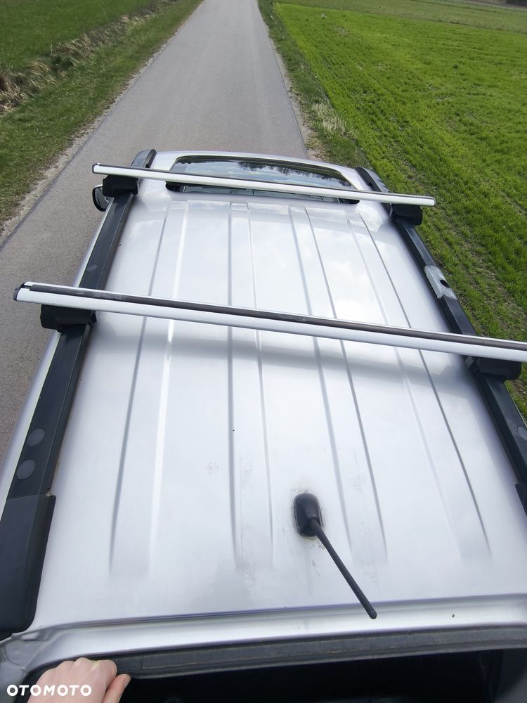 Suzuki Grand Vitara 2.0 Comfort + - 38