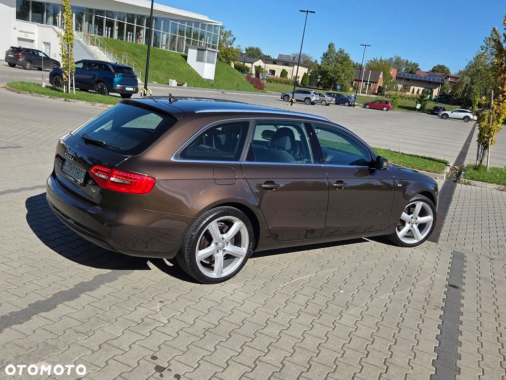 Audi A4 Avant 2.0 TDI DPF Ambition - 5