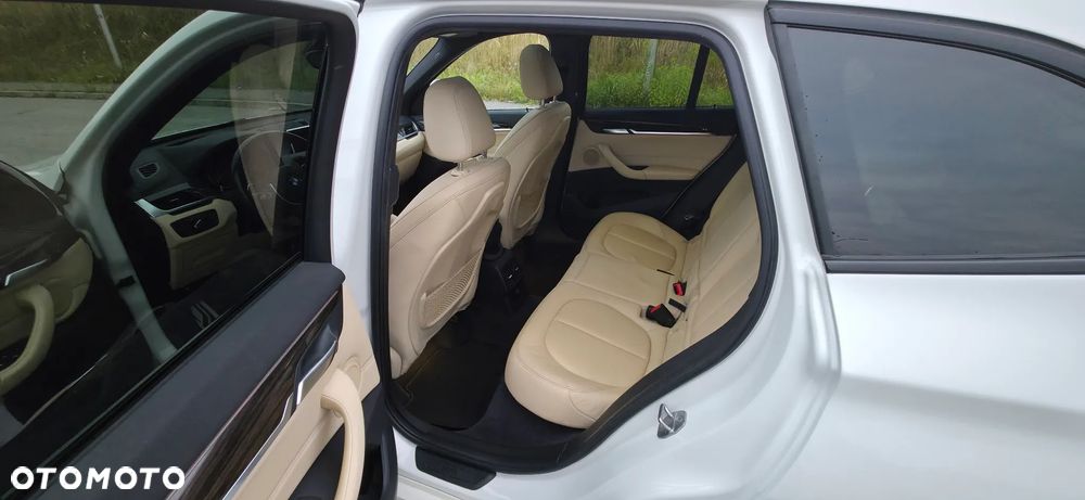 BMW X1 - 16