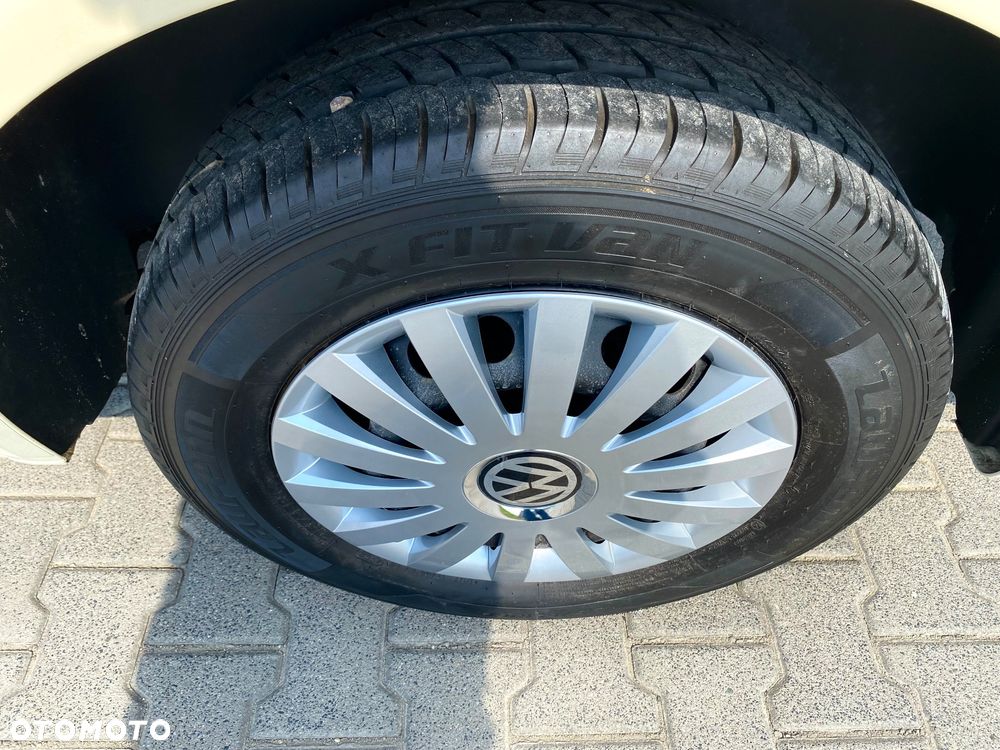 Volkswagen Transporter - 28