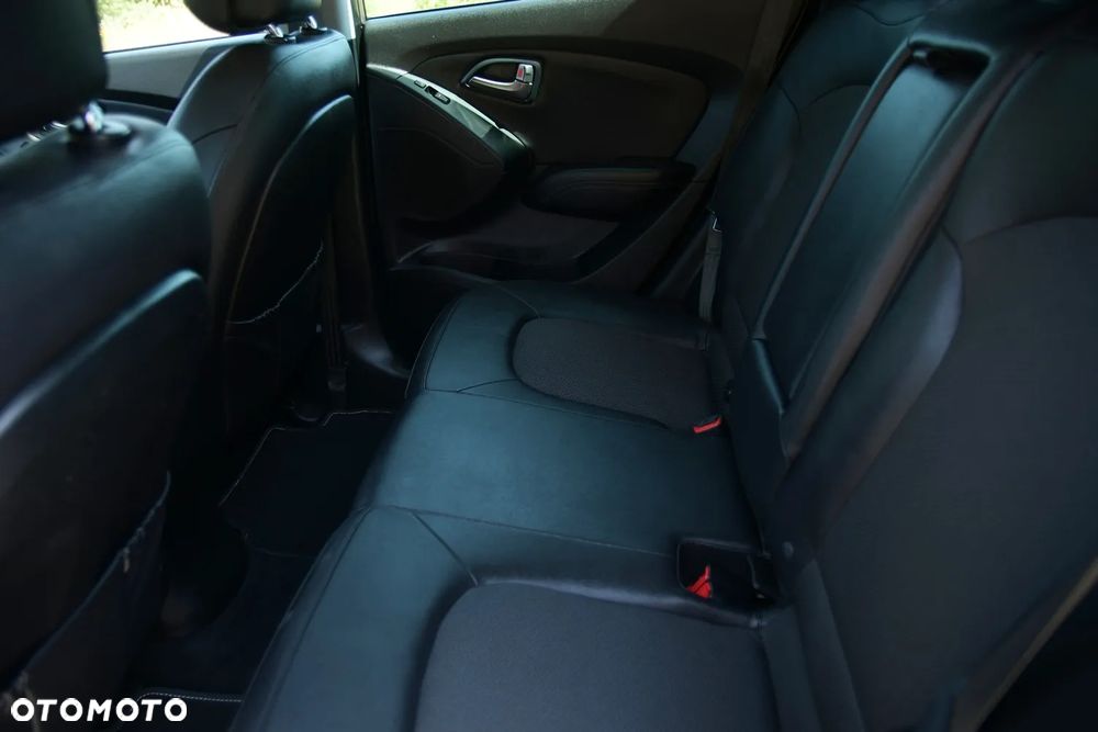 Hyundai ix35 - 23