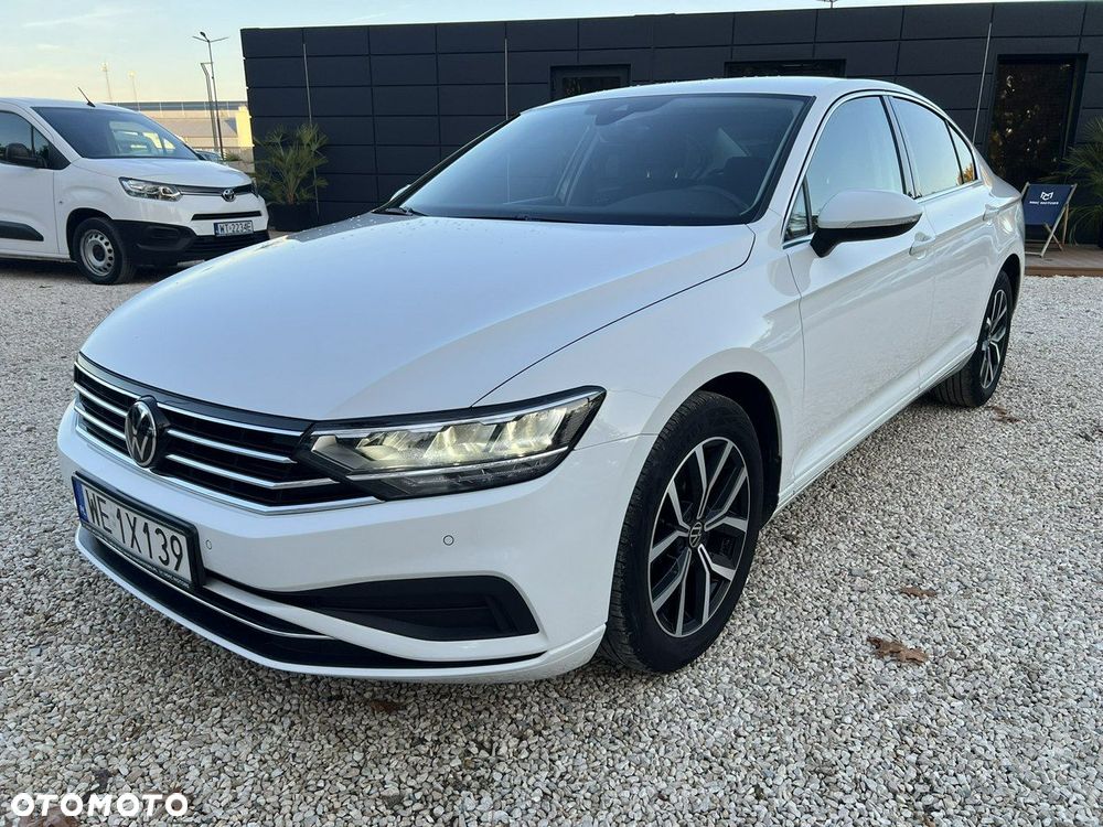 Volkswagen Passat 2.0 TDI EVO Business DSG - 1