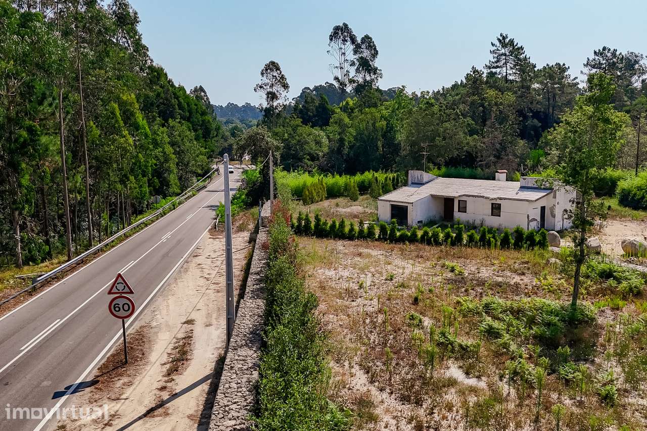 Moradia para Restaurar T3 Venda em Vila Cova e Feitos,Barcelos - Grande imagem: 5/22
