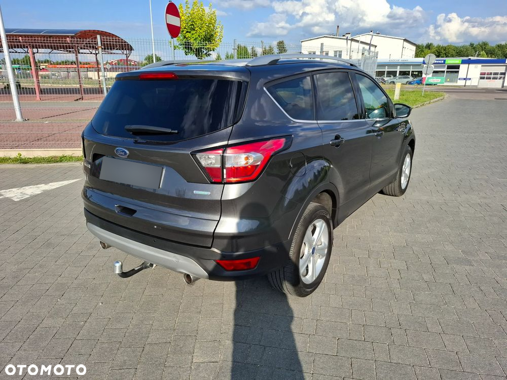 Ford Kuga 1.5 EcoBoost 2x4 Titanium - 14