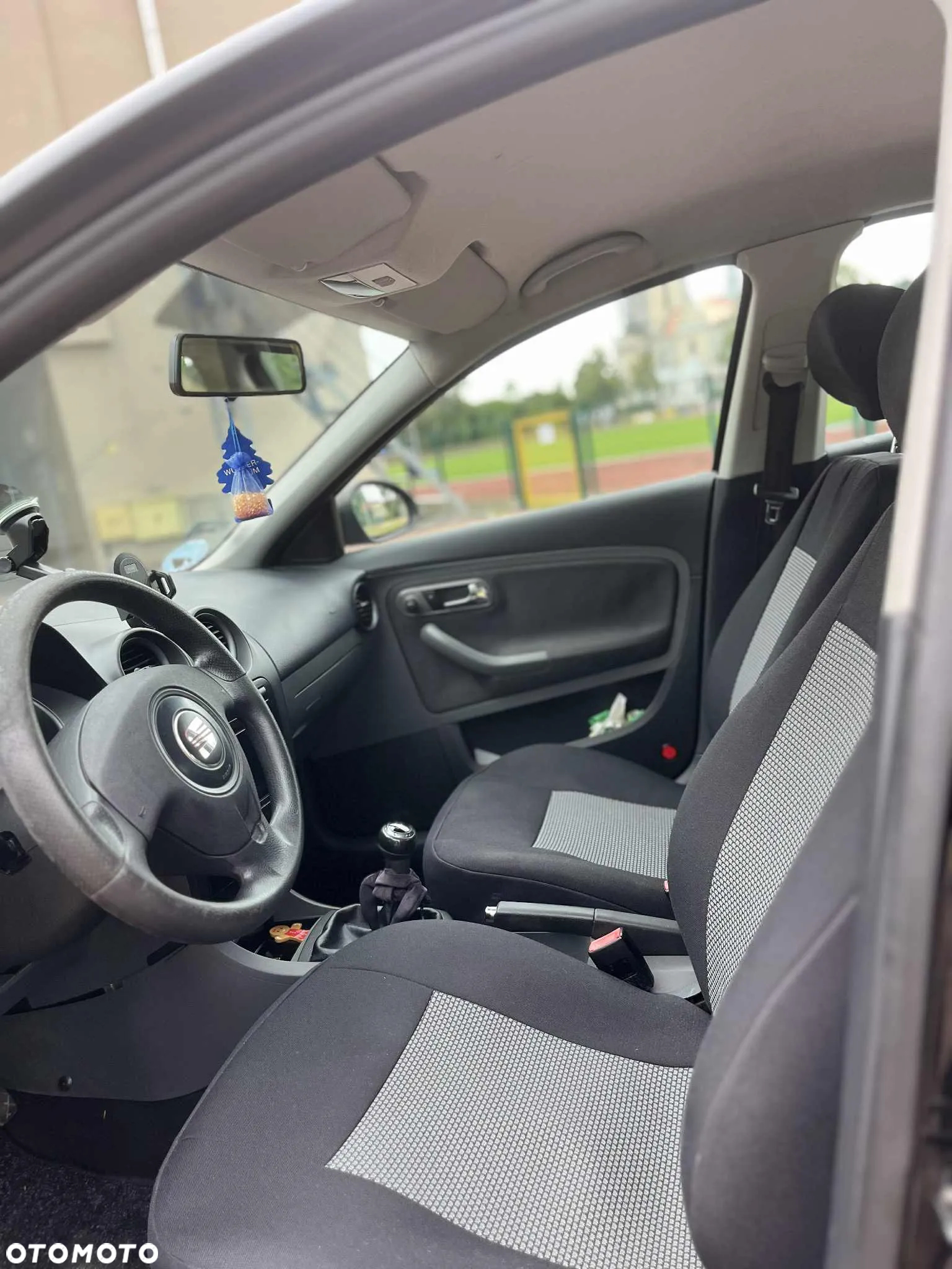 Seat Ibiza 1.4 16V Style - 12