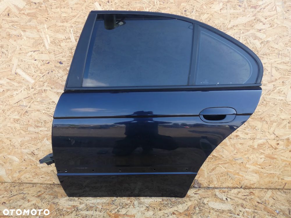 BMW E39 DRZWI  SEDAN LEWY  TYŁ - 1