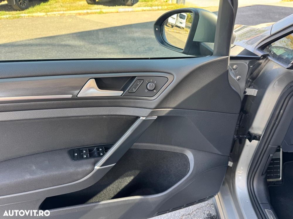 Volkswagen Golf 2.0 TSI DSG GTI Performance - 20