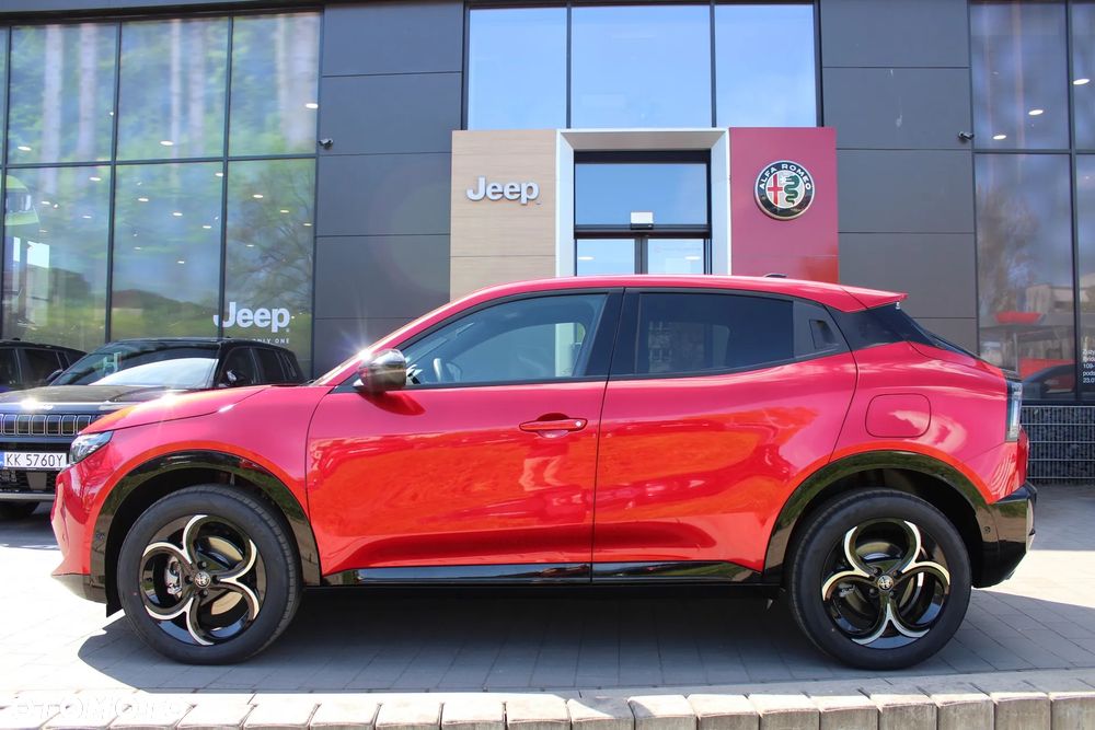 Alfa Romeo Junior 1.2 mHEV Ti Q4 eDCT - 4