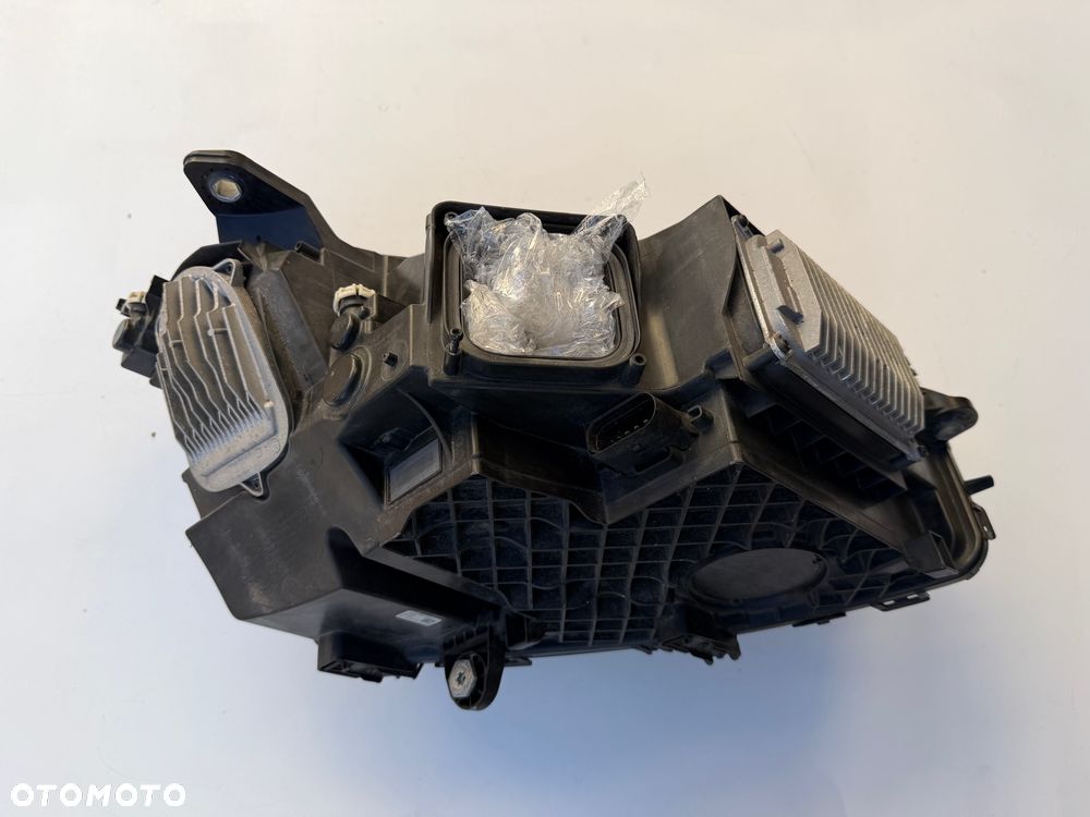 Lampa przednia LED reflektor A2539060301 Mercedes GLC W253 - 3