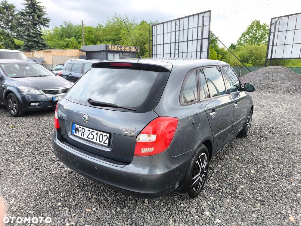 Skoda Fabia 1.4 16V Comfort - 7