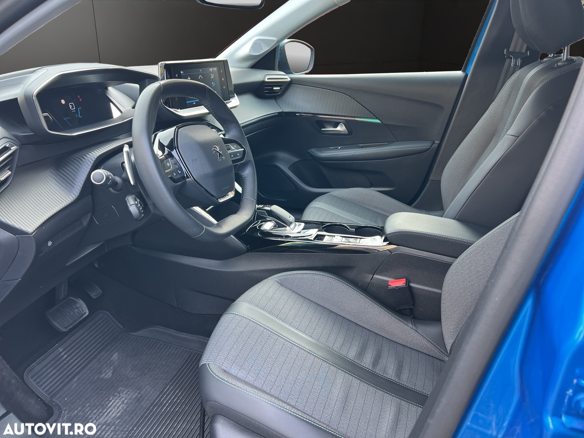 Peugeot 208 1.2 L PureTech STT EAT8 GT - 13