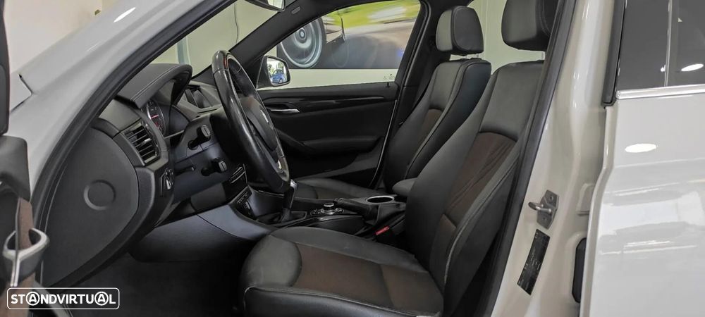 BMW X1 18 d sDrive Line Sport - 19