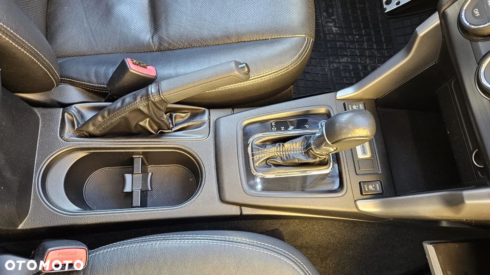 Subaru Forester 2.0XT Platinum Lineartronic - 16