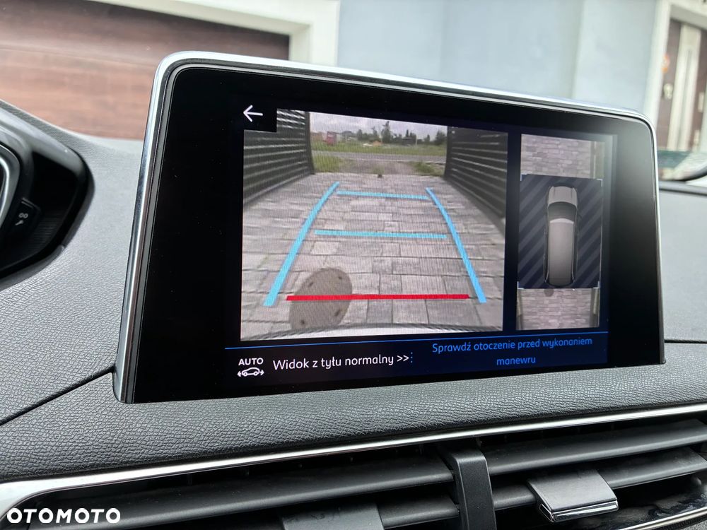 Peugeot 5008 1.6 PureTech Allure S&S EAT8 - 18
