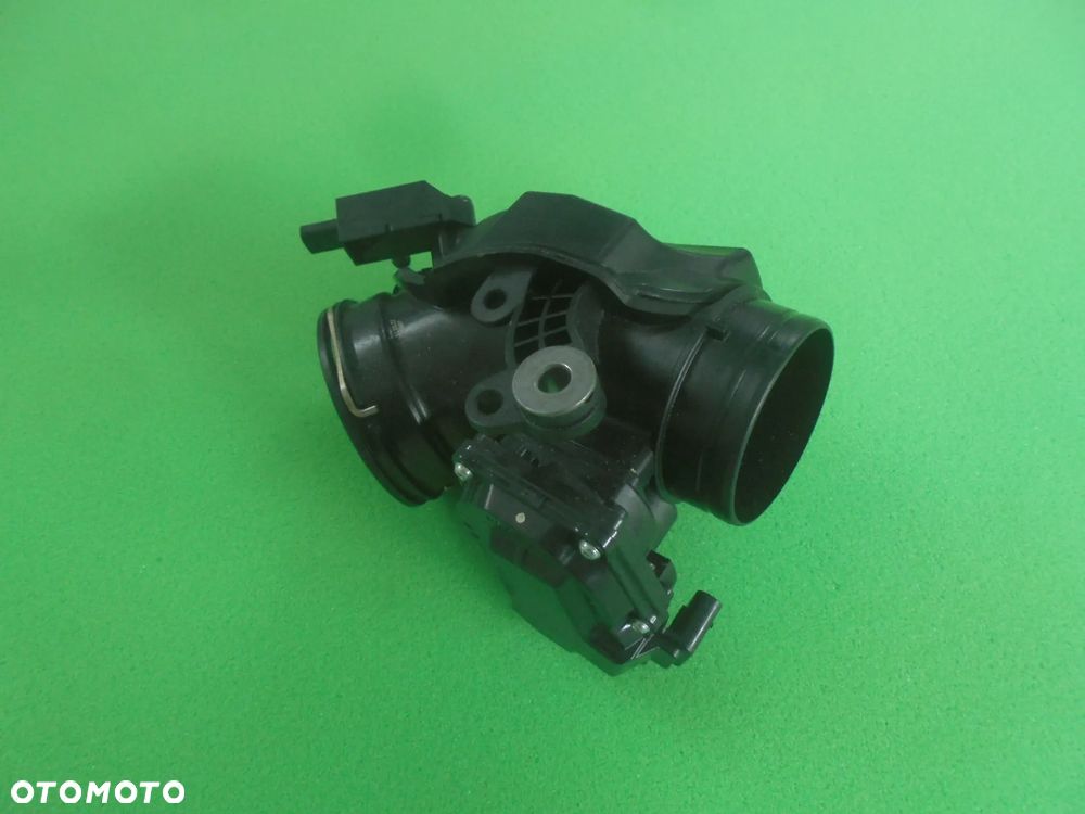 VOLVO XC60 II MILD HYBRID PRZEPUSTNICA 2,0 DIESEL - 2