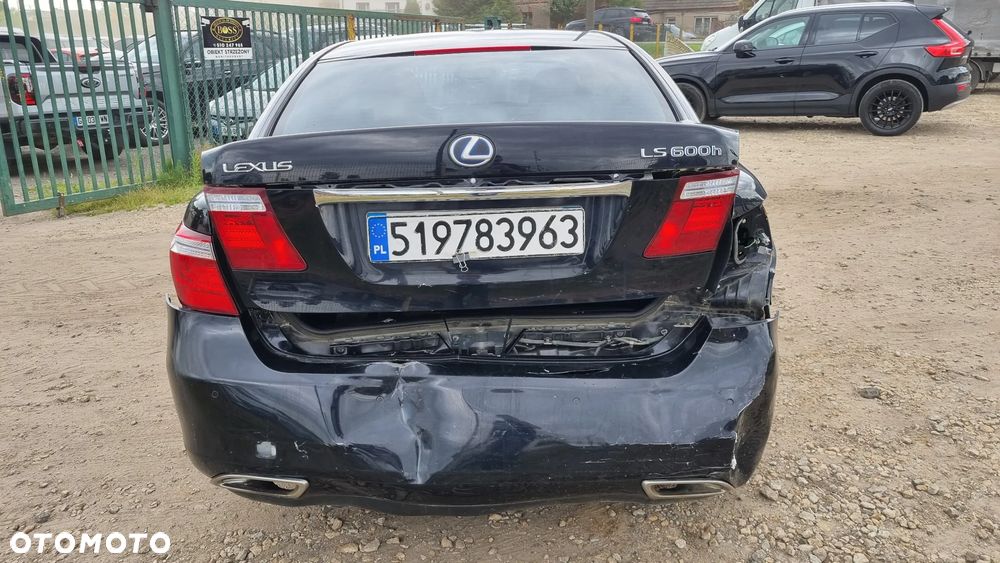 Lexus LS 600h Ambience h - 8