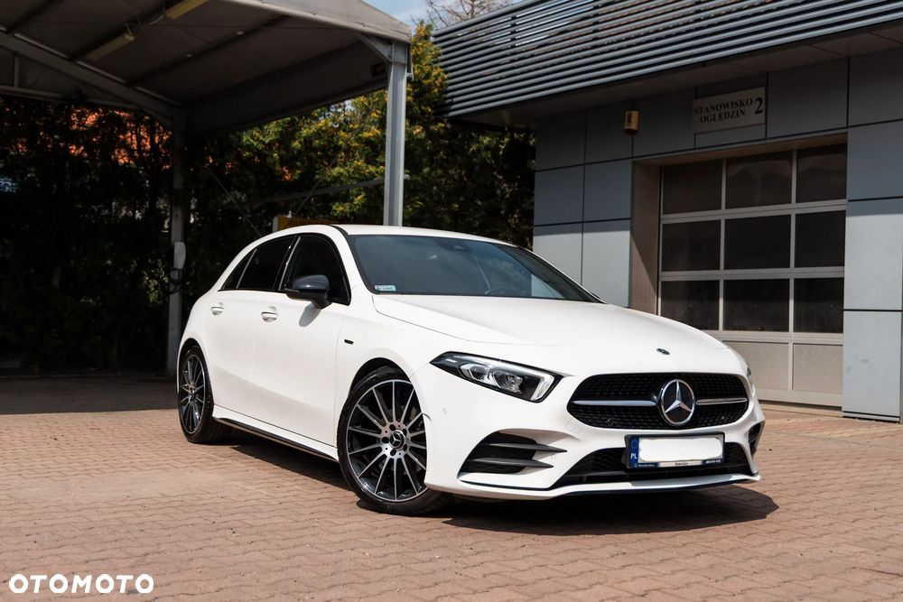 Mercedes-Benz Klasa A 180 Edycja specjalna 7G-DCT - 1