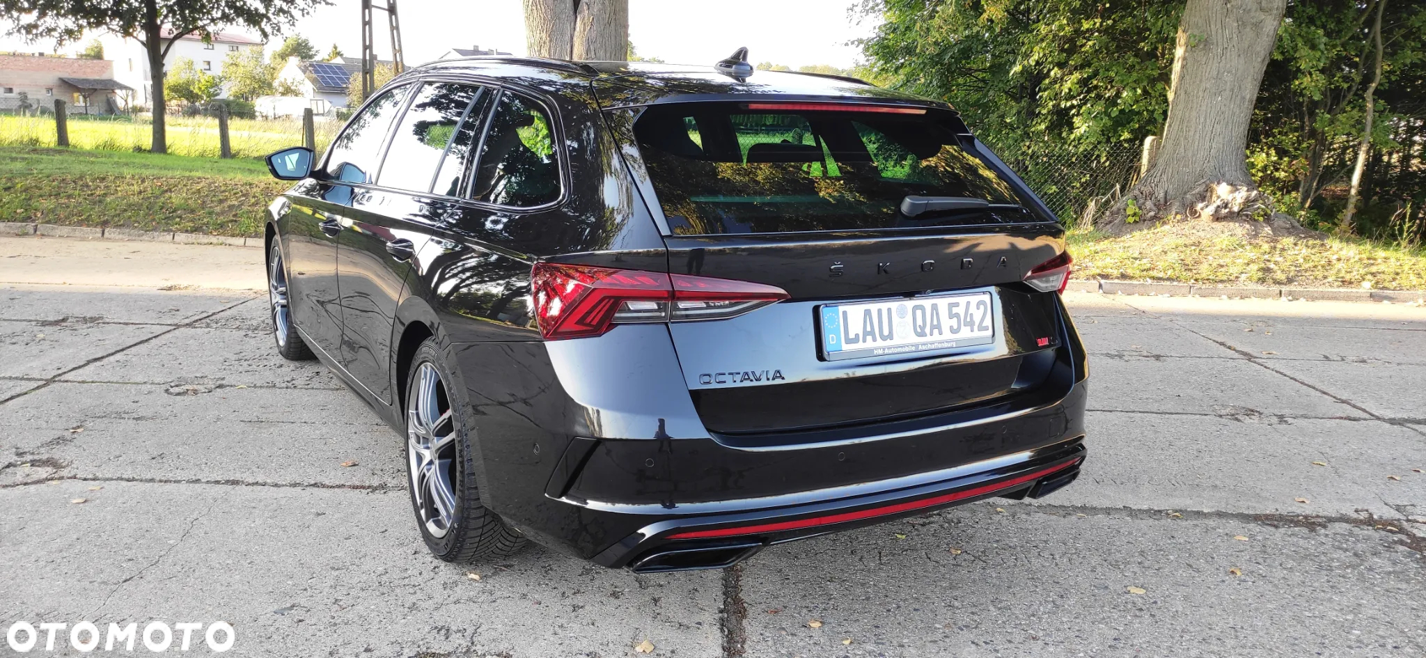 Skoda Octavia 2.0 TDI DSG RS Plus - 6