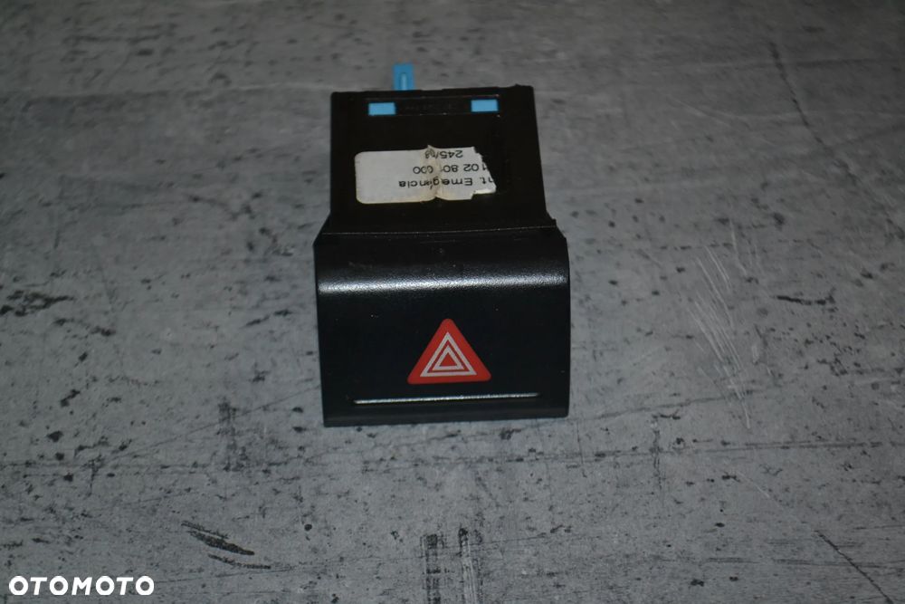 VW FOX WŁĄCZNIK PRZEŁĄCZNIK AWARYJNYCH 5Z0953235A - 1
