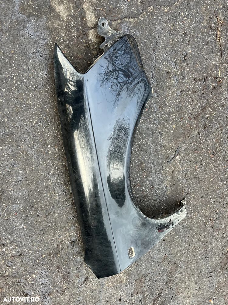 Aripa dreapta fata Audi A4 B7  culoare negru - 3