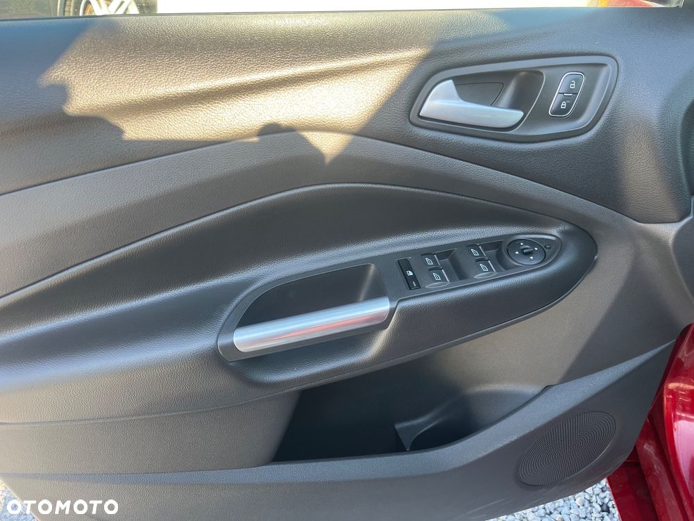 Ford Kuga 1.5 EcoBoost FWD ST-Line ASS GPF - 10