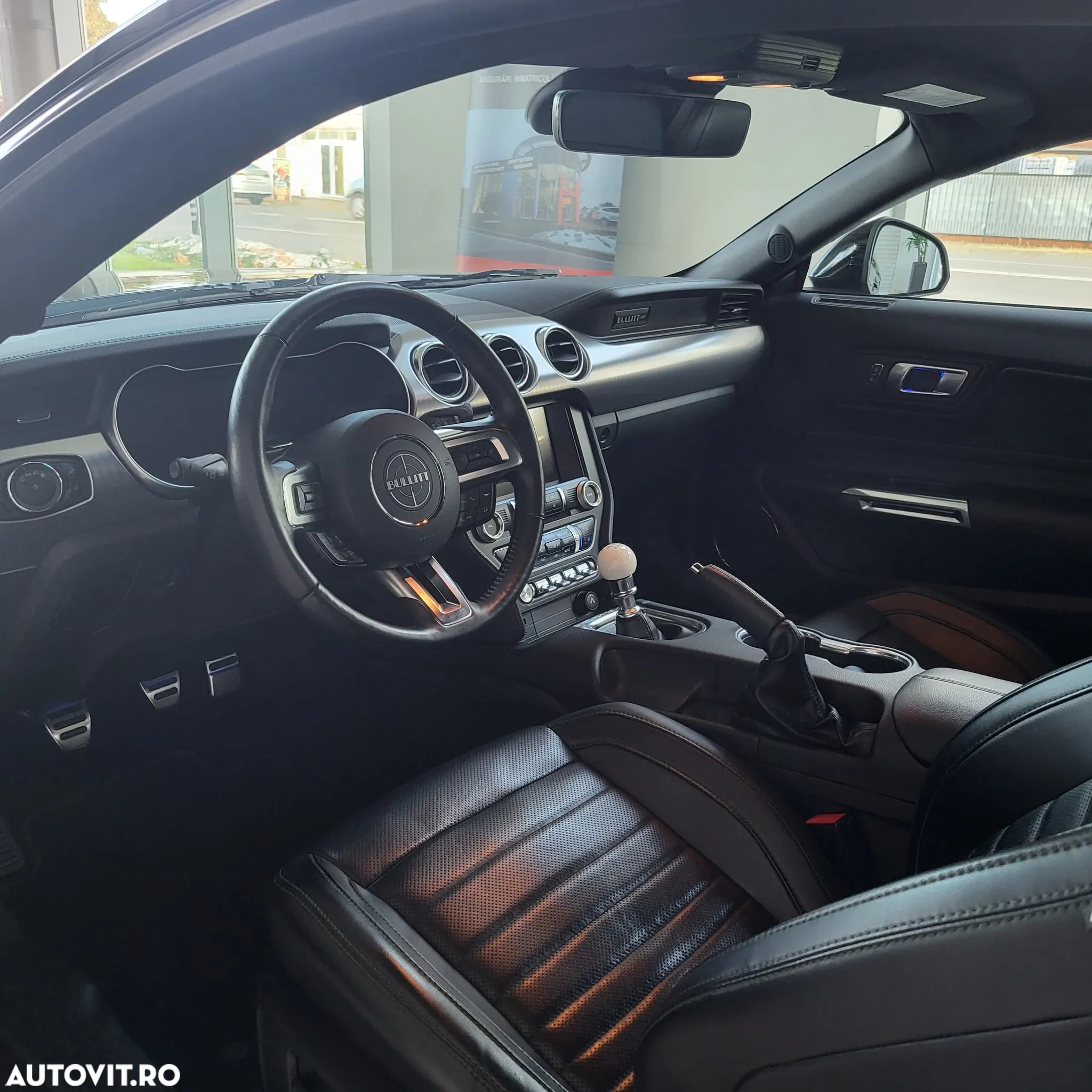 Ford Mustang 5.0 V8 Bullitt - 12