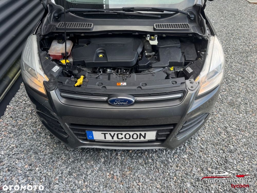 Ford Kuga - 32