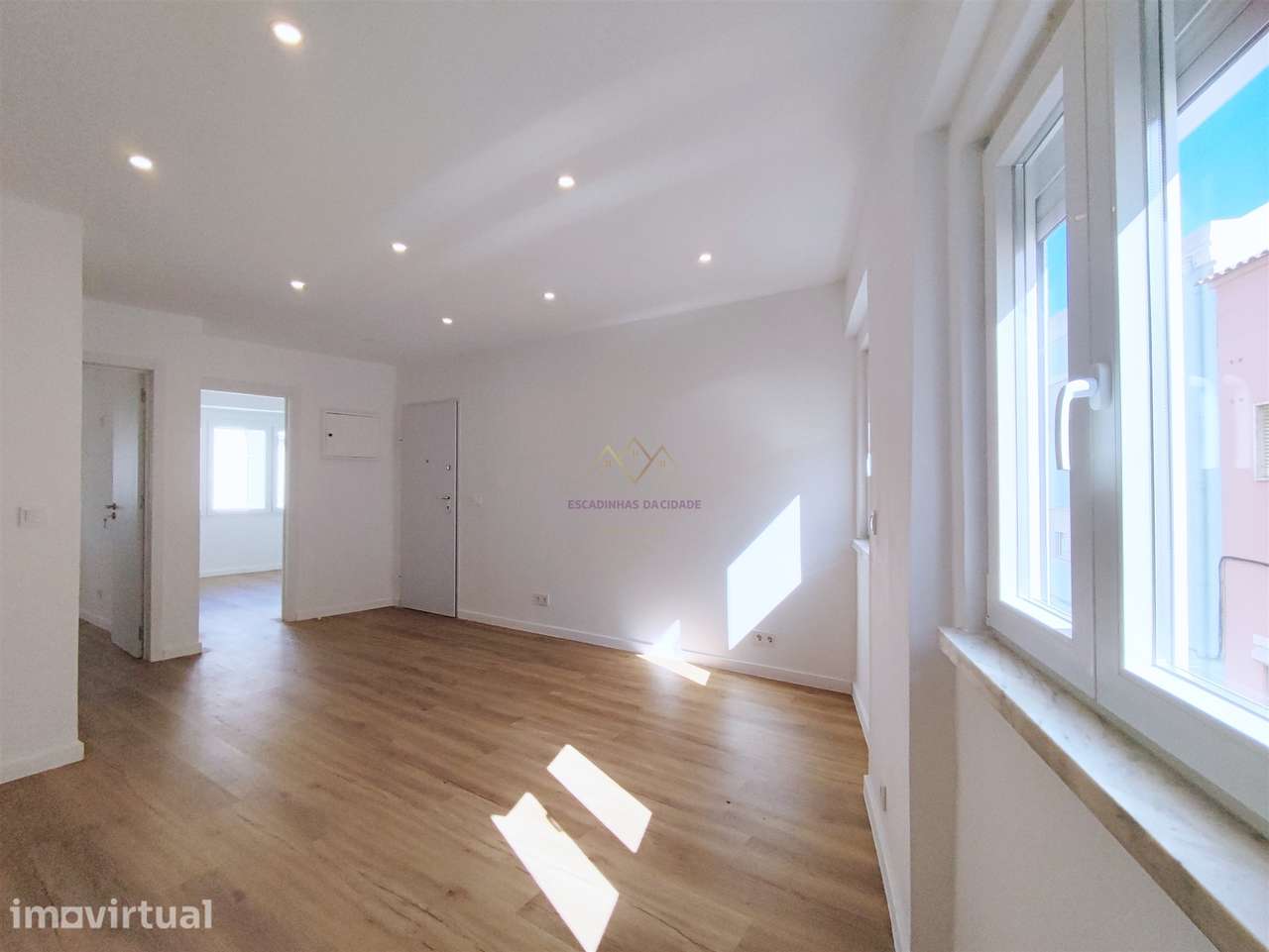 Apartamento T2 remodelado Forte da Casa - Grande imagem: 4/22