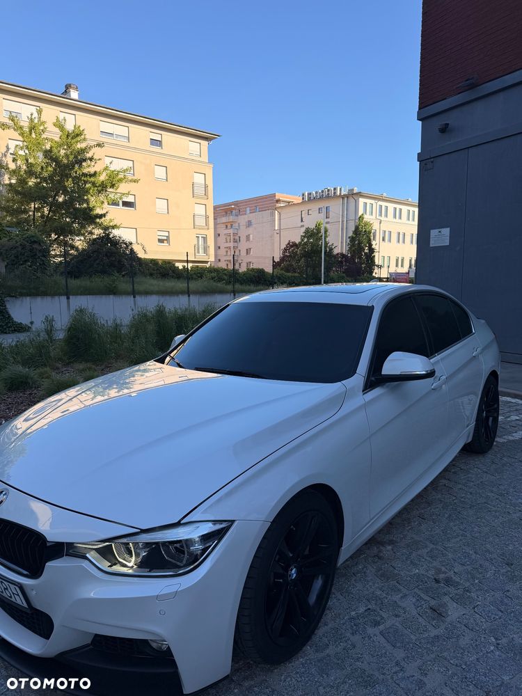 BMW Seria 3 340i M Sport - 16