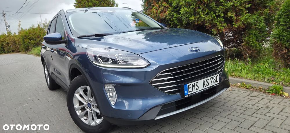 Ford Kuga - 24