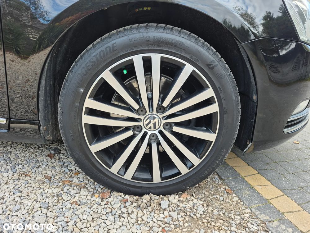 Volkswagen Passat 2.0 TDI Trendline - 11