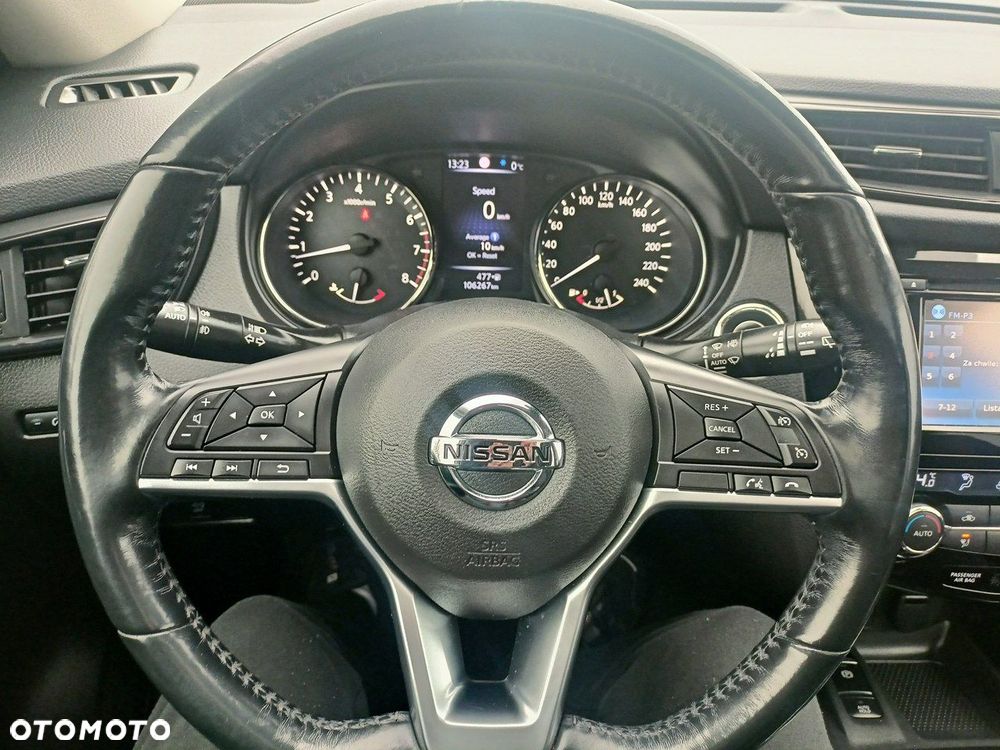 Nissan X-Trail 1.6 DIG-T Tekna 2WD 7os - 38