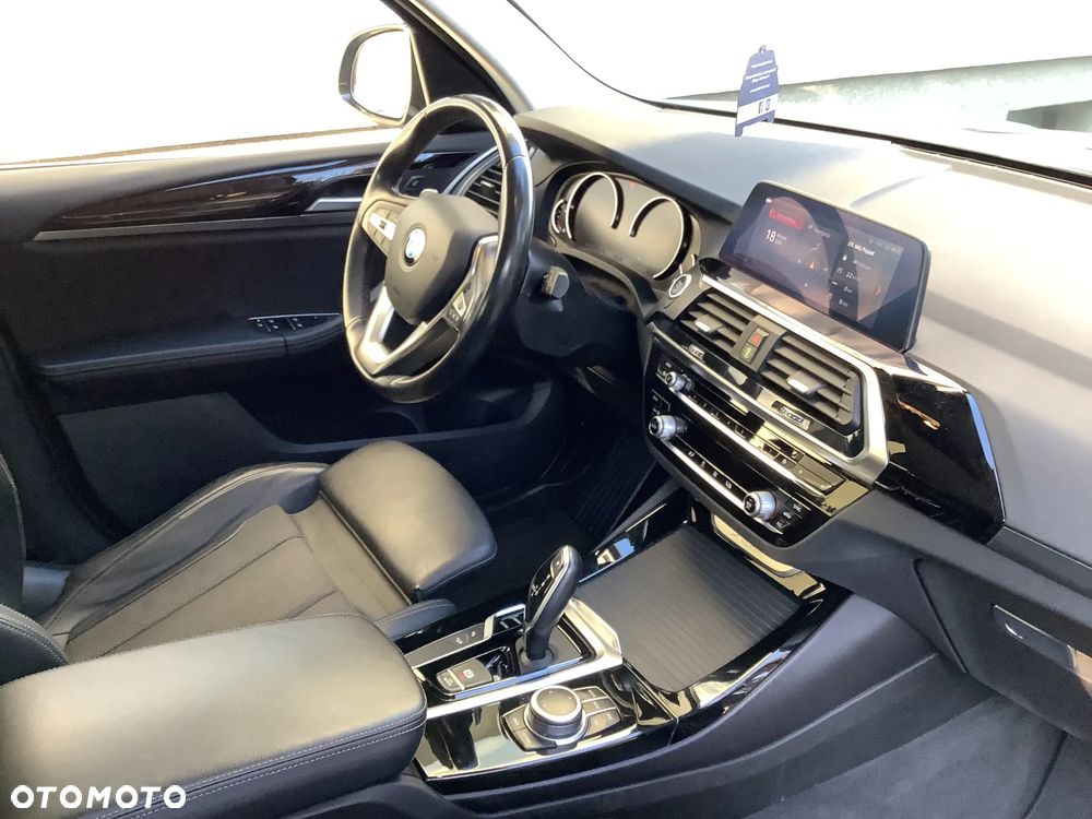 BMW X3 xDrive20d Advantage sport - 34