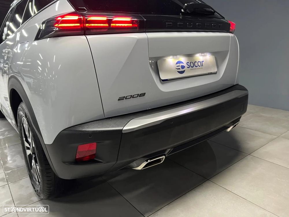 Peugeot 2008 1.2 PureTech Allure Pack EAT8 - 13
