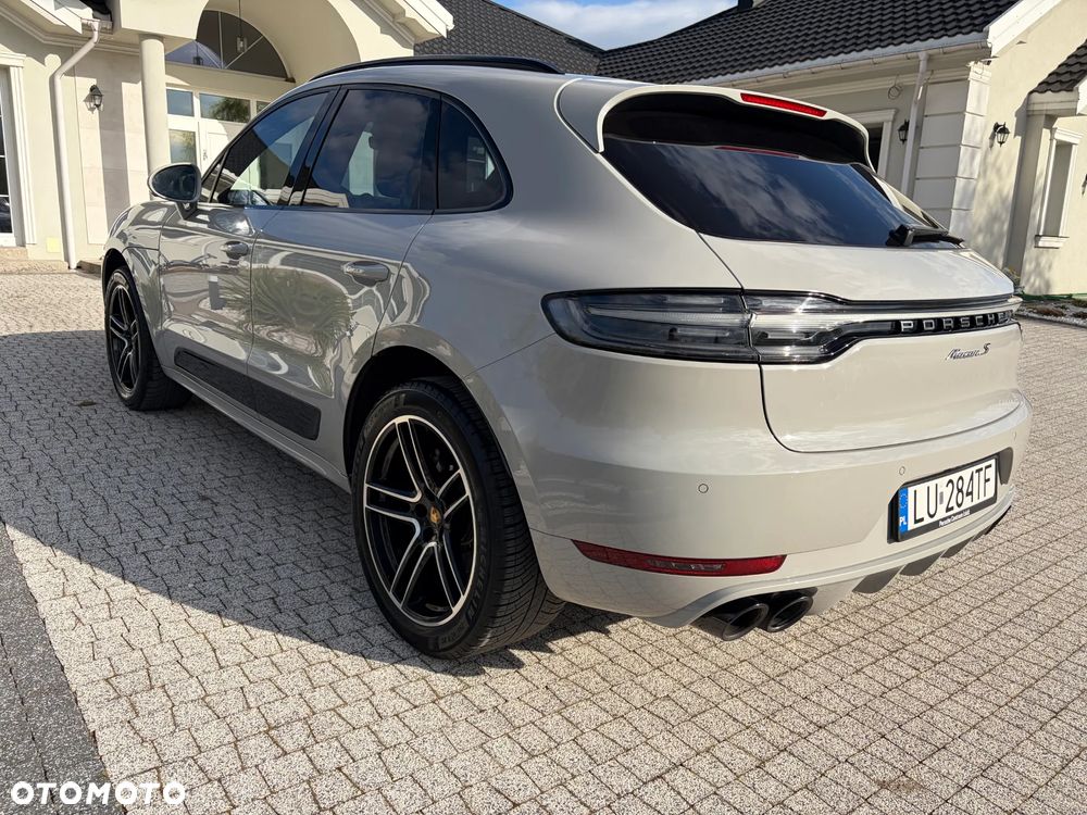 Porsche Macan ver-s - 11