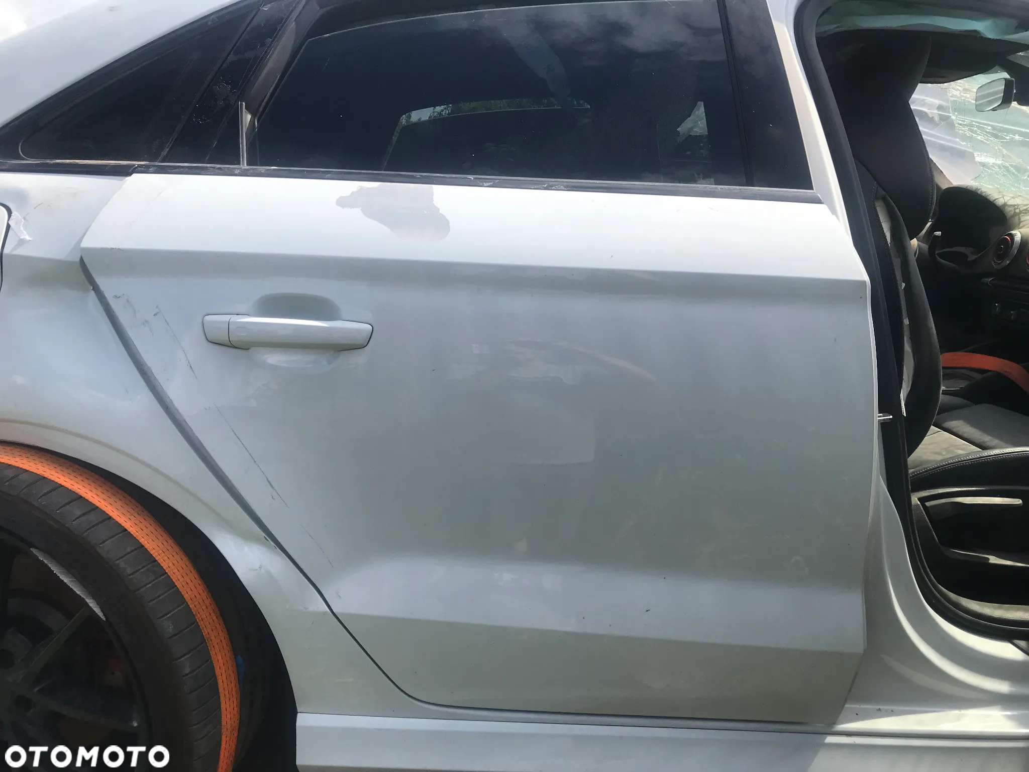 AUDI A3 8V S3 SEDAN DRZWI LEWE LS9R - 2