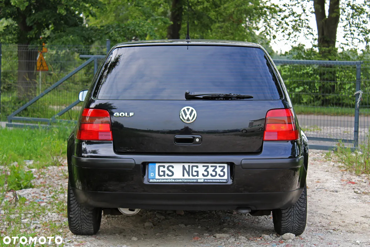 Volkswagen Golf - 9