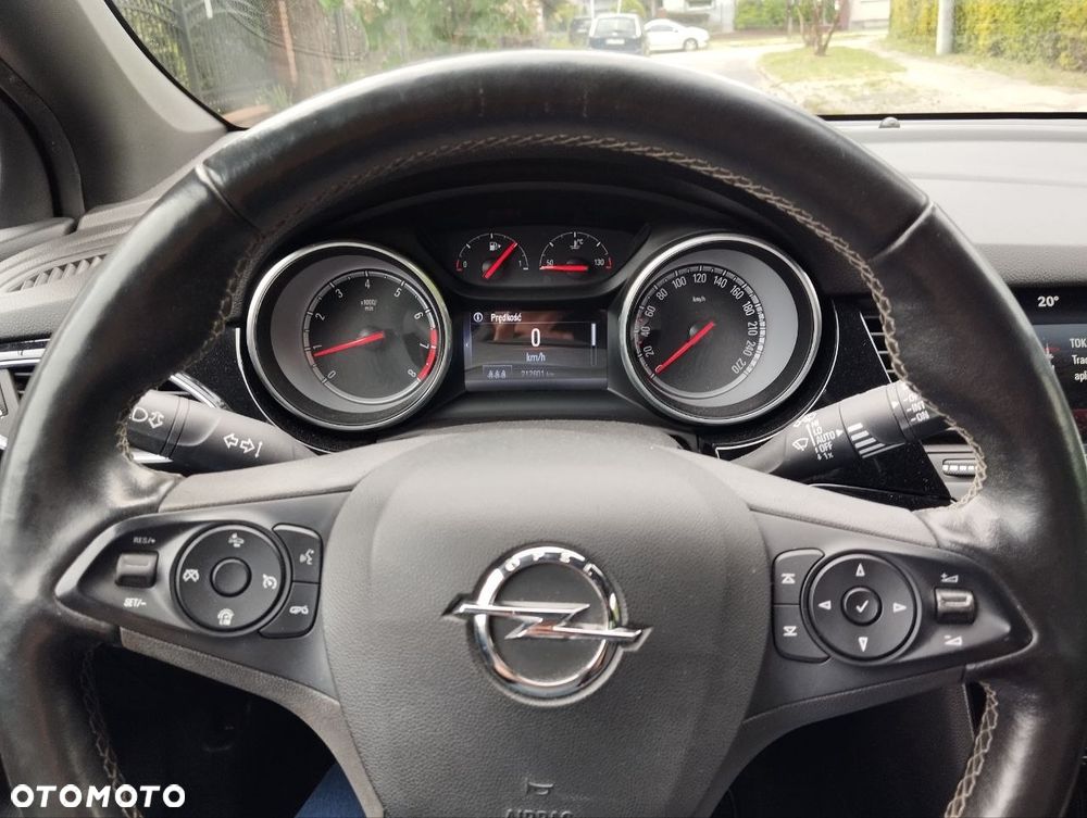 Opel Astra 1.4 T Dynamic - 10