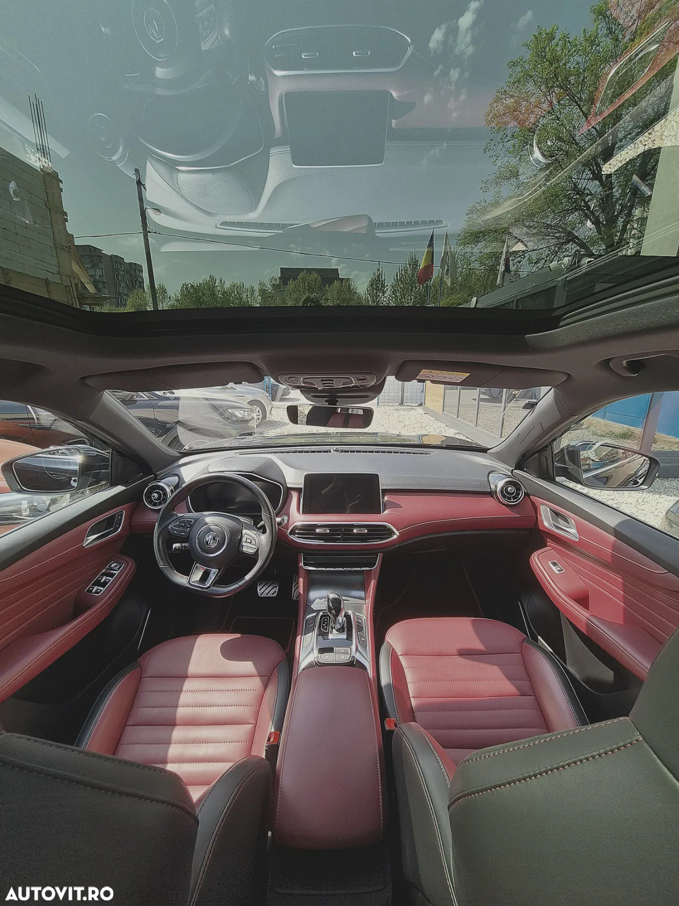 MG EHS 1.5T-GDI PHEV Luxury - 34
