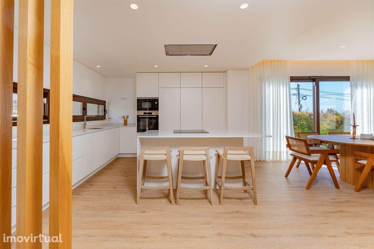 Moradia T3+1 em Murches - Cascais - Grande imagem: 2/57