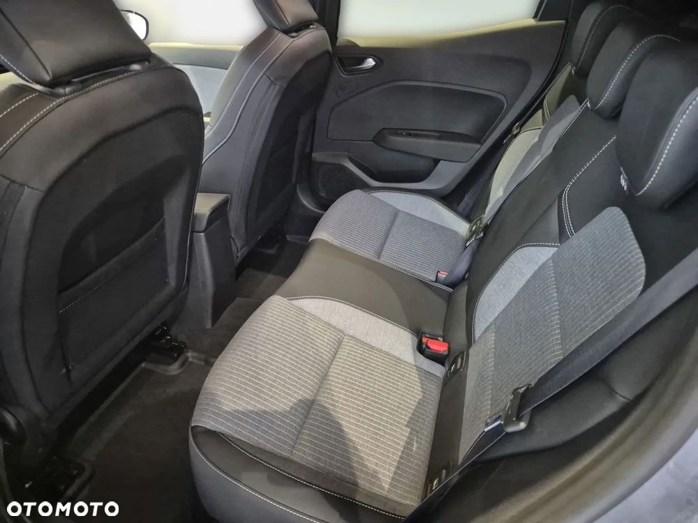 Renault Clio 1.0 TCe Techno - 22