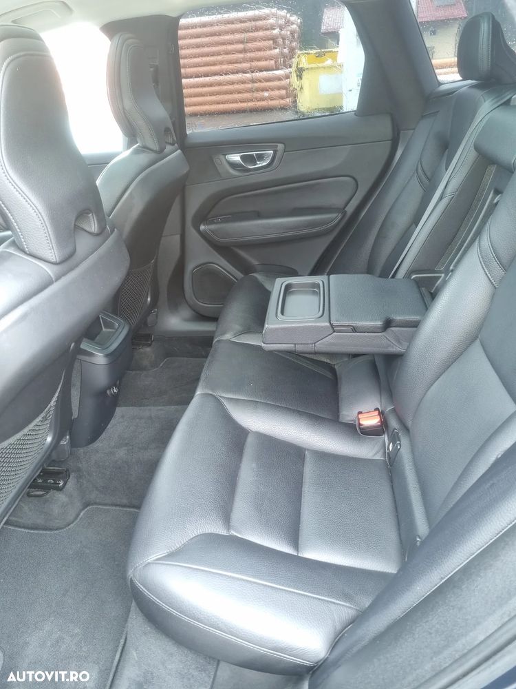 Volvo XC 60 D4 AWD Geartronic Momentum - 7